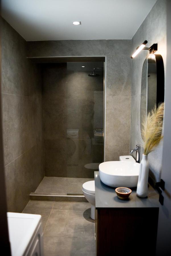 プレベザAmbient Living Loftsアパートメント エクステリア 写真